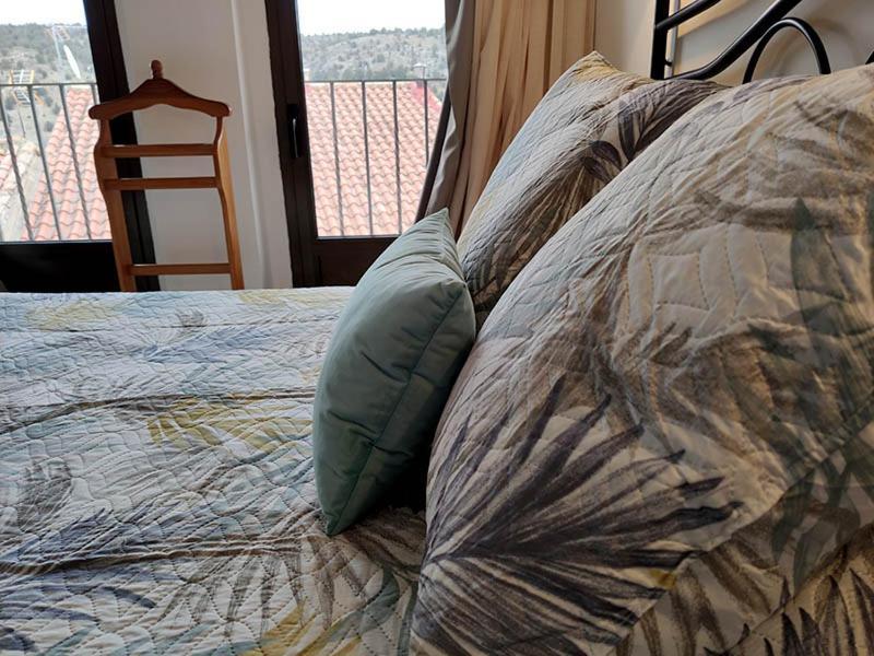 Royuela Hostal Kültér fotó